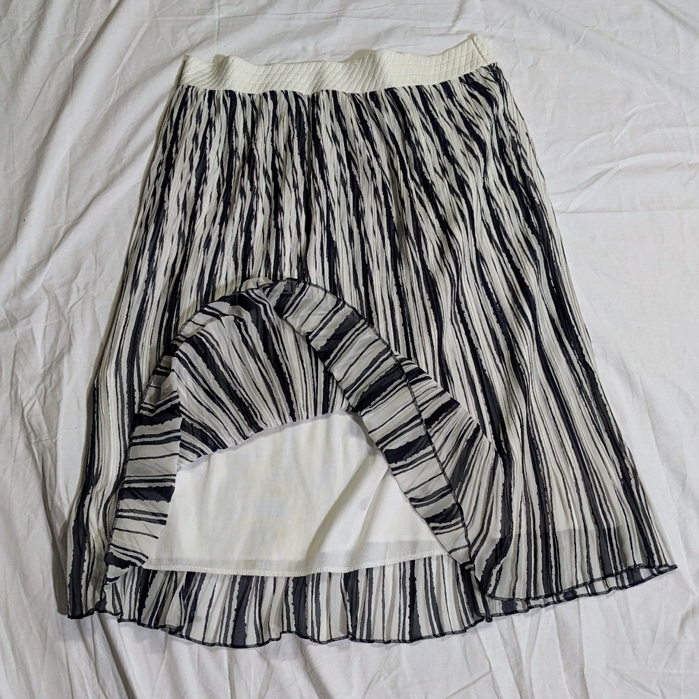 Women's Metro Wear Skirt | Sheer Blue & Creamy White Gathered‎ Stripes | Sz 1X - Picture 4 of 8